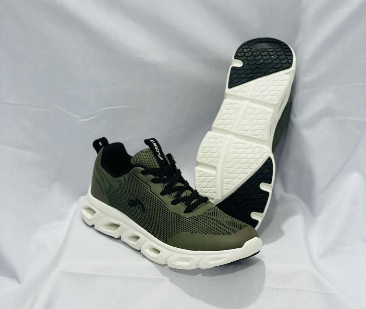 Crivit Men’s Lightweight Mesh Sneakers - Olive